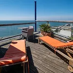 Logis - La Petite Rade فندق 3*