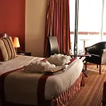 Logis - La Petite Rade 3*