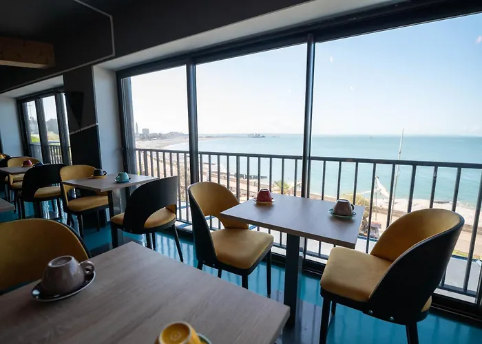 La Petite Rade Hotel