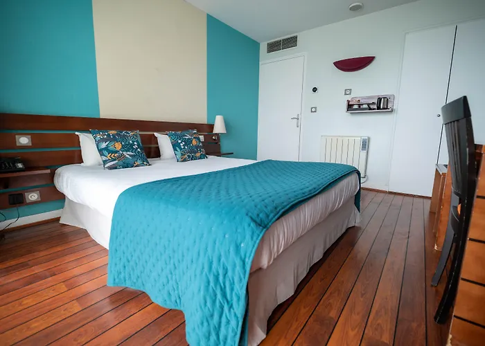 Hotel La Petite Rade Le Havre