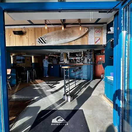 Logis - La Petite Rade Hotel 3*