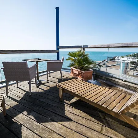 Logis - La Petite Rade 3* Le Havre