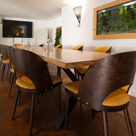 Logis - La Petite Rade Le Havre