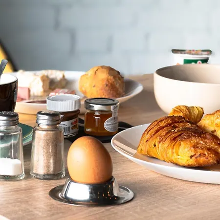 Logis - La Petite Rade 3* Le Havre