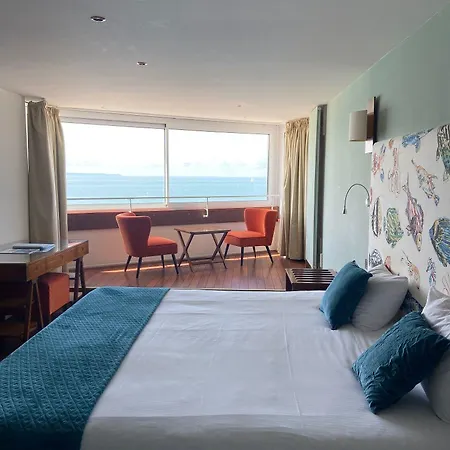 Hotel Logis - La Petite Rade