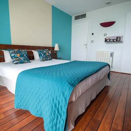 Hotel Logis - La Petite Rade Le Havre