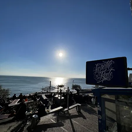 Logis - La Petite Rade 3* Le Havre