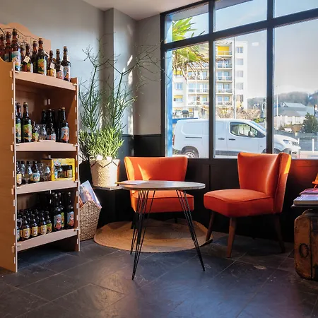 Logis - La Petite Rade Hotel 3*