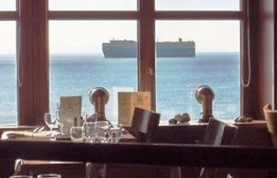 Logis - La Petite Rade Hotel Le Havre