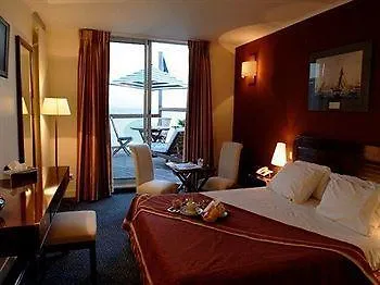 La Petite Rade Hotel