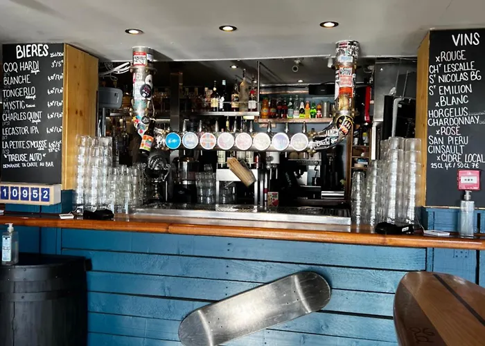 Logis - La Petite Rade 3*